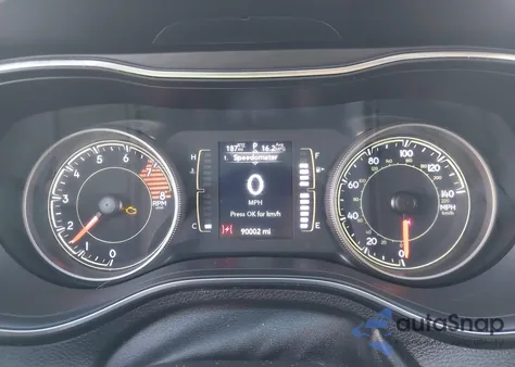 2019 Jeep Cherokee Latitude Plus 4X4 из США, поврежденный, VIN 1C4PJMLX3KD471406